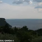 Welcome Traveller La Lavagna Sul Garda *